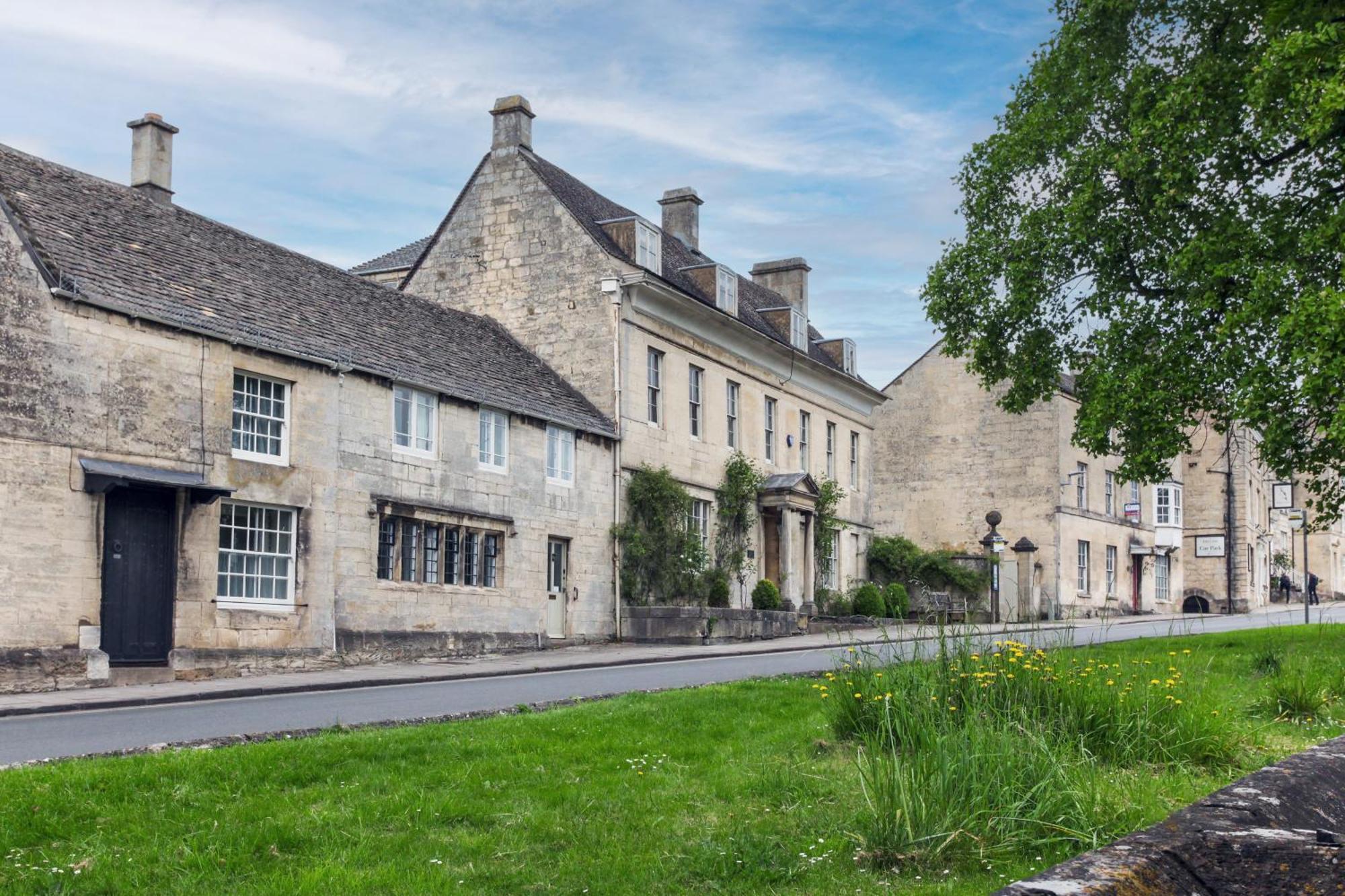 Villa Bright & Beautiful Open Plan Coach House Painswick Esterno foto